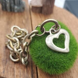 Vintage Heart Toggle Bracelet B3412